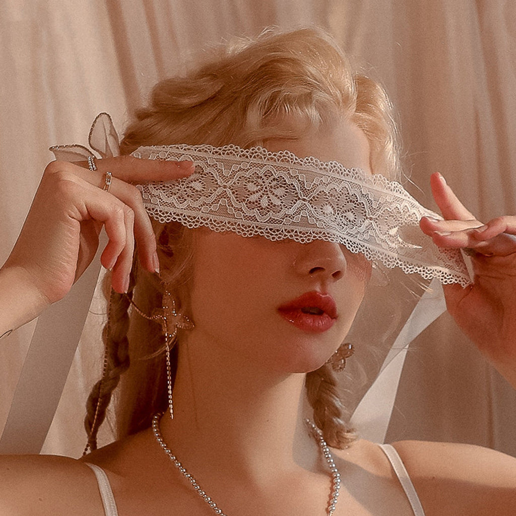 Yomorio 2 Piece Lace Blindfold Eye Mask Role Play Accessions with Ribbon Ties